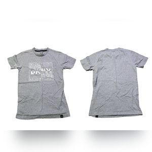DKNY Youth Gray T-Shirt Size 10/12